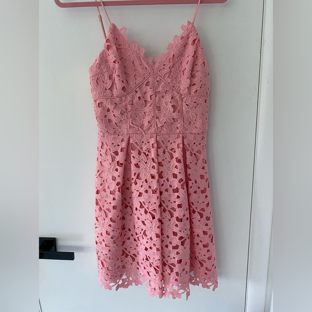 Adelyn Rae pink flower scalloped dress. NWT!